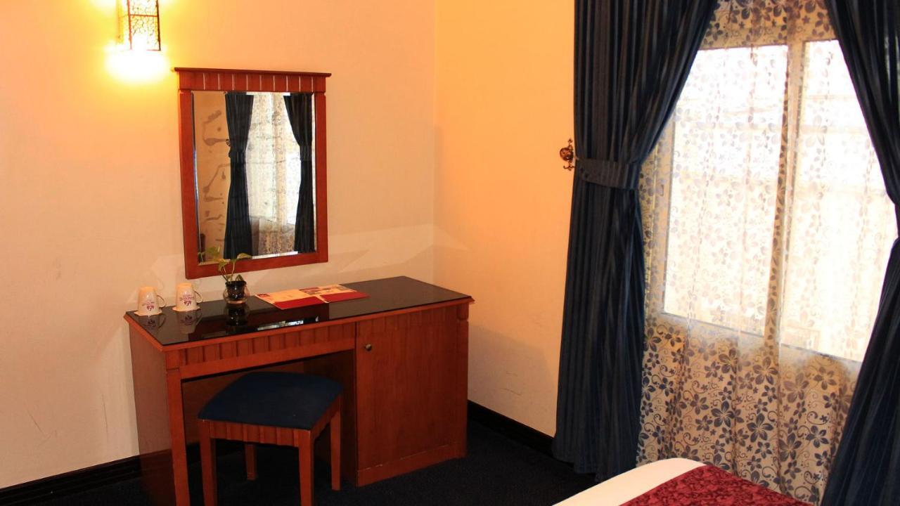 Ḩafar al Bāţin Al Farhan Hotel Hafer Albaten מראה חיצוני תמונה
