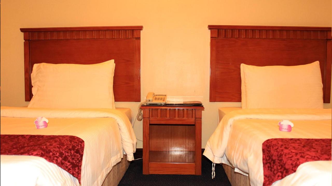 Ḩafar al Bāţin Al Farhan Hotel Hafer Albaten מראה חיצוני תמונה